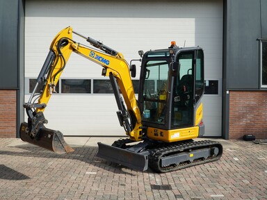 XCMG XE27E € 120,01
